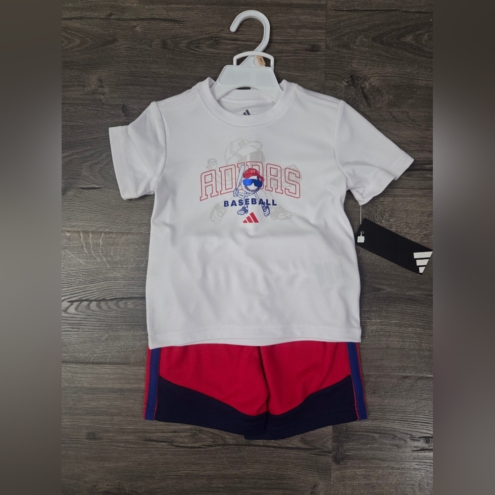Adidas White & Red Boys 2pc Outfit Size 2t NWT